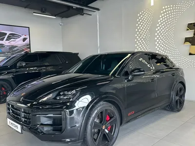 2025 Porsche Cayenne GTS
