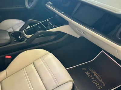 2025 Porsche Cayenne GTS