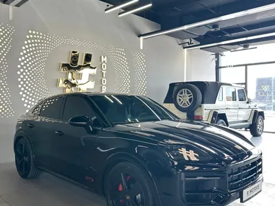 2025 Porsche Cayenne GTS
