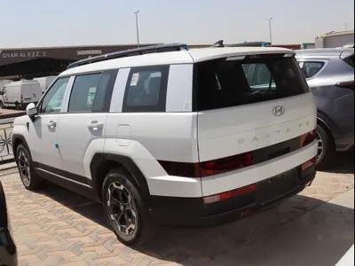 2025 هيونداي سانتا في