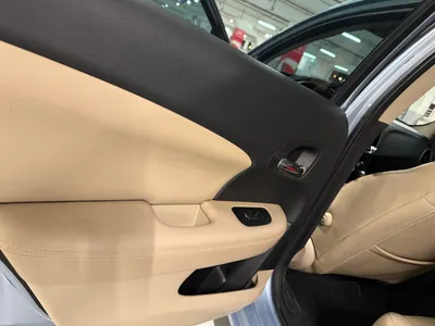 2012 كرايسلر 200 سي ليمتد