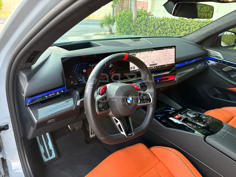 2025 BMW M Series M5