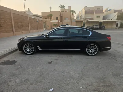 2017 بي ام دبليو الفئة السابعة 730 إل أي