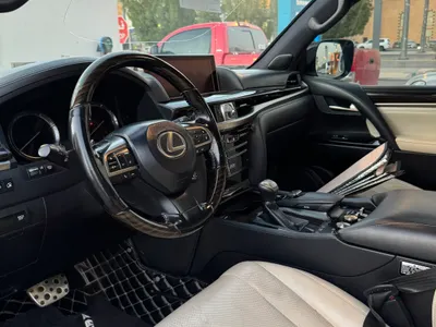 2018 Lexus LX 570