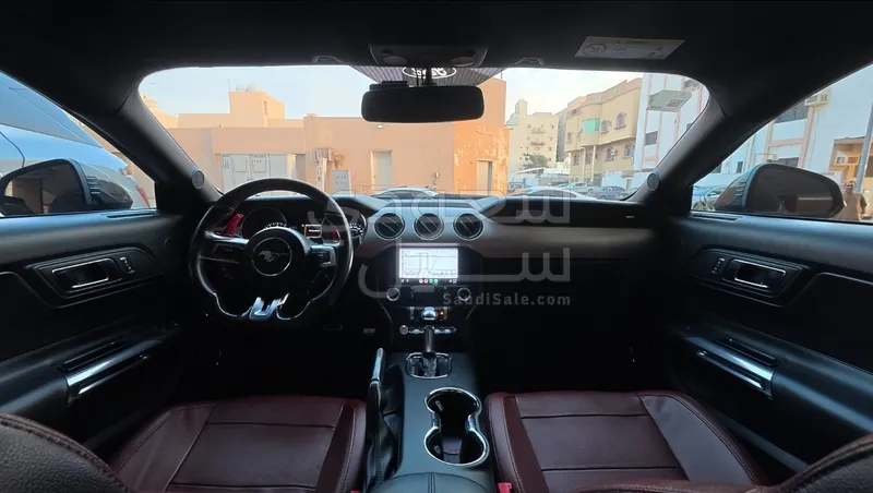 2016 فورد موستانغ جي تي
