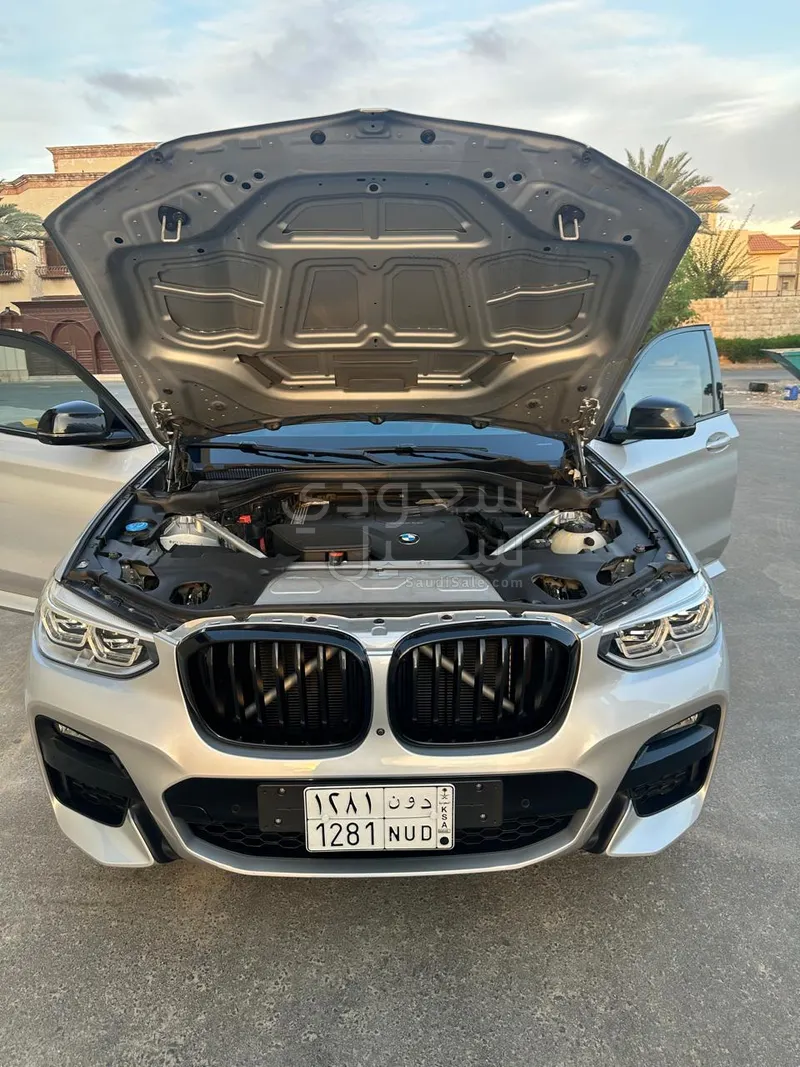 2021 بي ام دبليو الفئة اكس 4