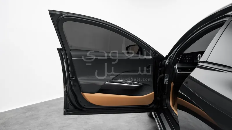 2025 لوسيد اير تورينج