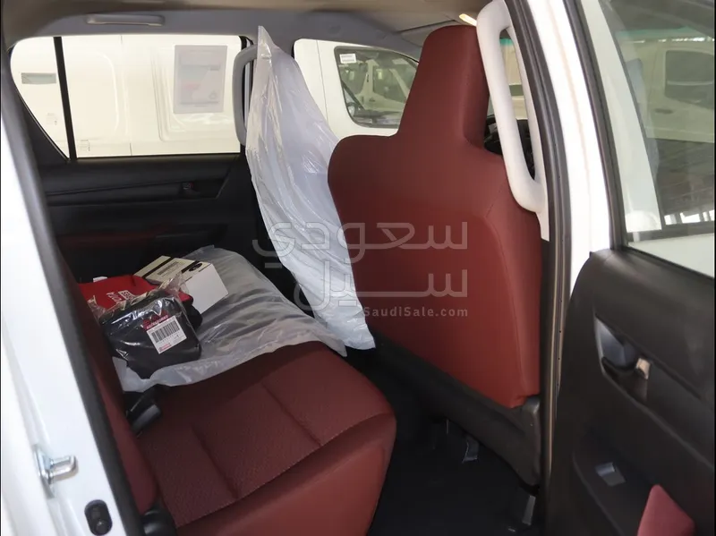 2025 تويوتا هاي لوكس غمارتين