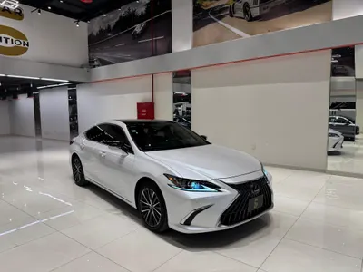 2025 Lexus ES 350