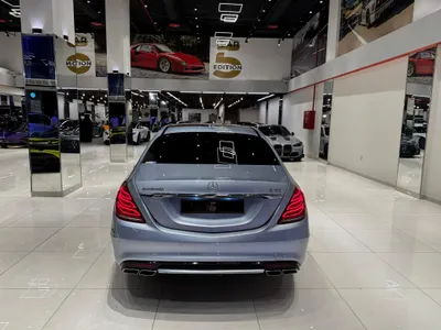 2017 Mercedes-Benz S 63 AMG