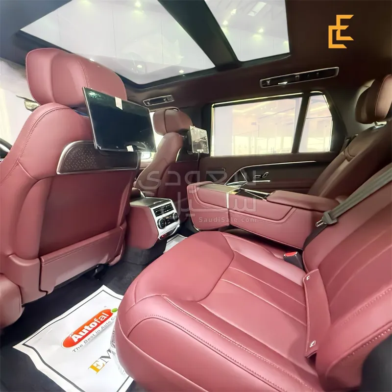 2025 Land Rover Range Rover Autobiography