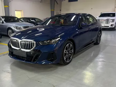 2024 BMW 5 Series 520i