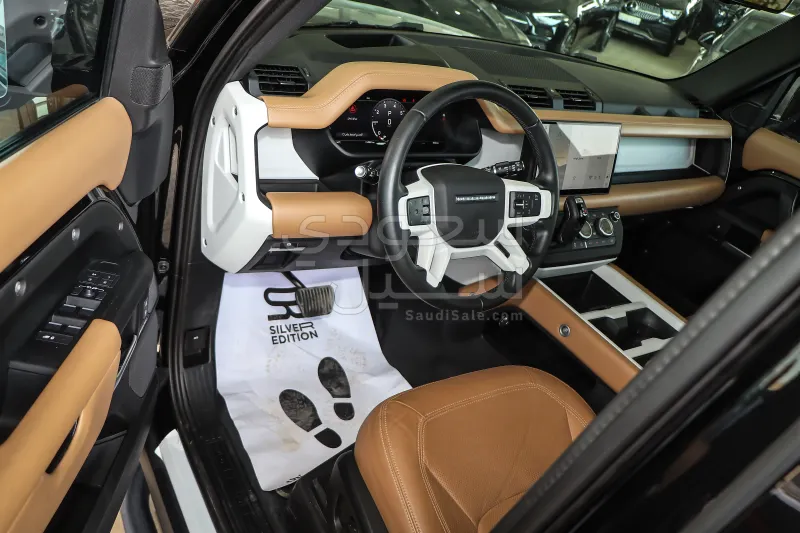 2025 Land Rover Defender