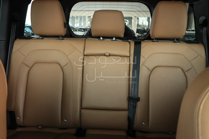 2025 Land Rover Defender