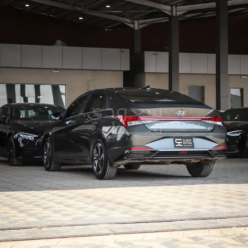 2021 Hyundai Elantra