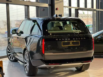 2025 Land Rover Range Rover Vogue SE