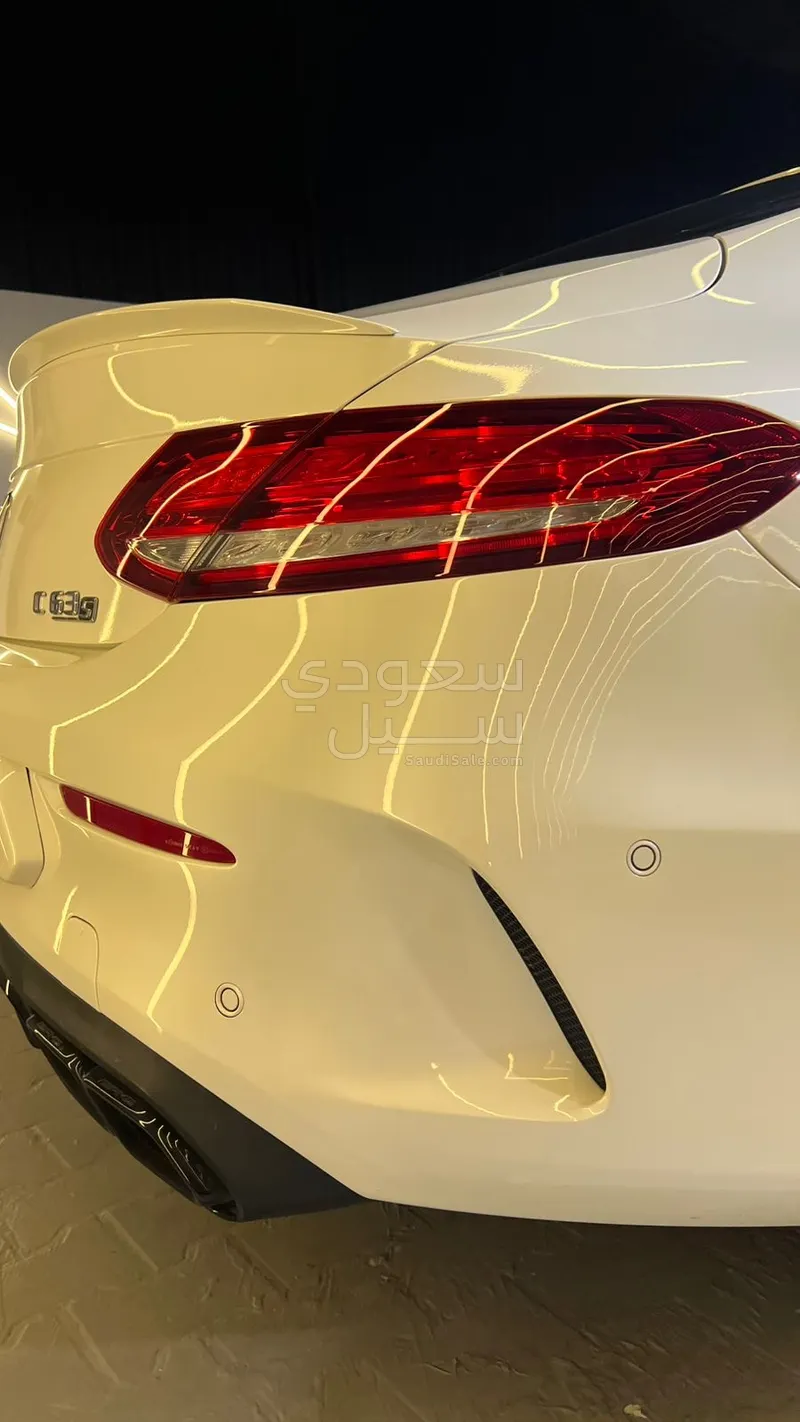 2017 Mercedes-Benz C 63S AMG