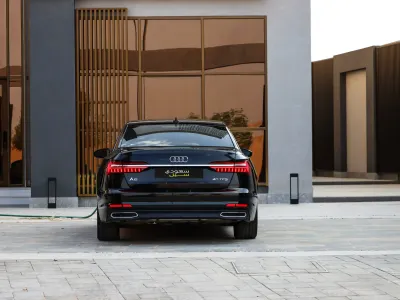 2021 اودي اي 6 40 تي اف اس اي