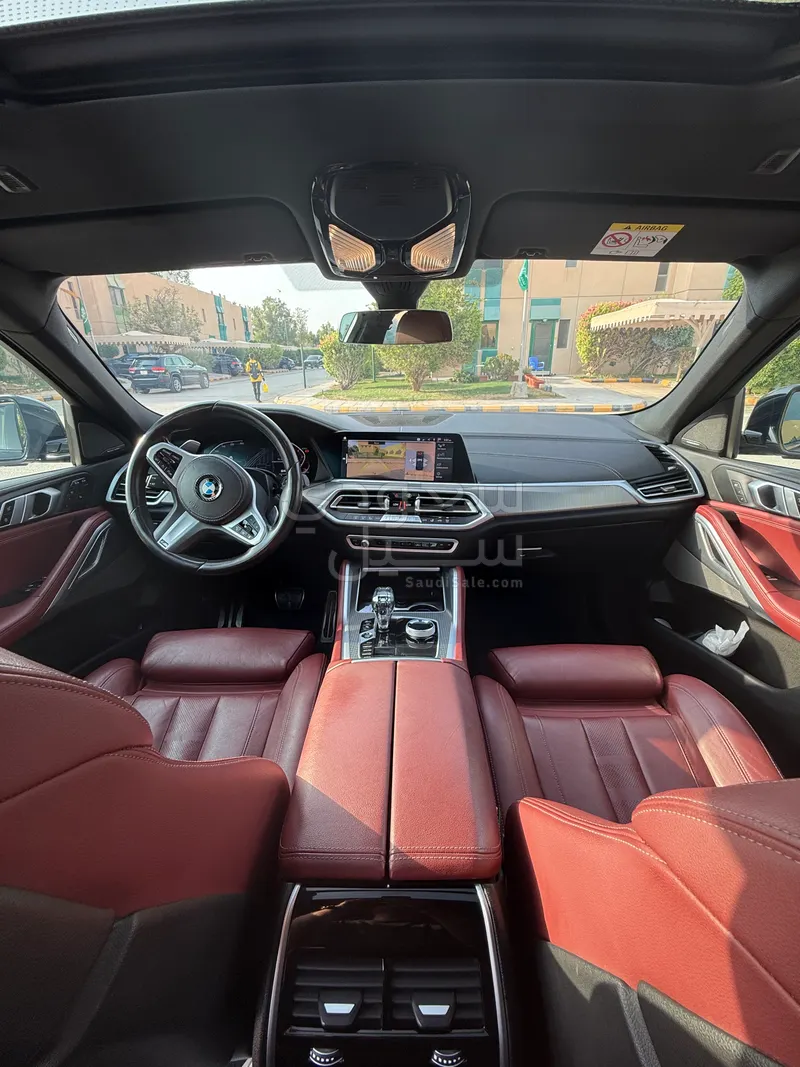 2021 BMW X Series 6 M Kit