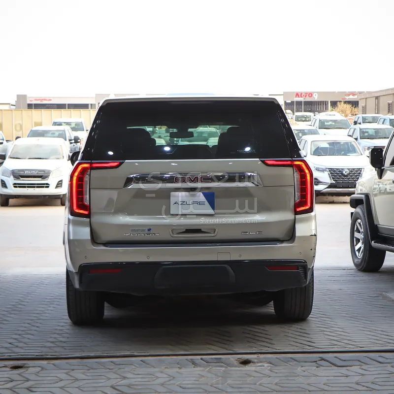 2021 GMC Yukon SLE