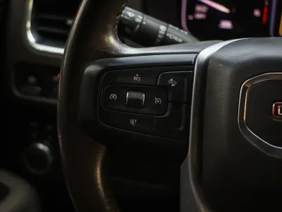 2021 GMC Yukon SLE