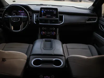 2021 GMC Yukon SLE