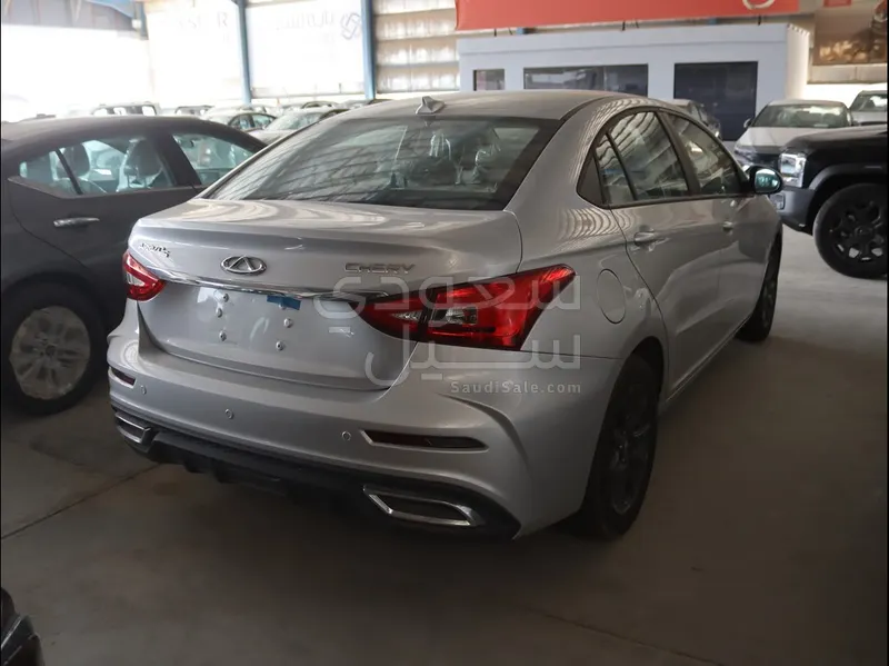 2025 Chery ARRIZO 5