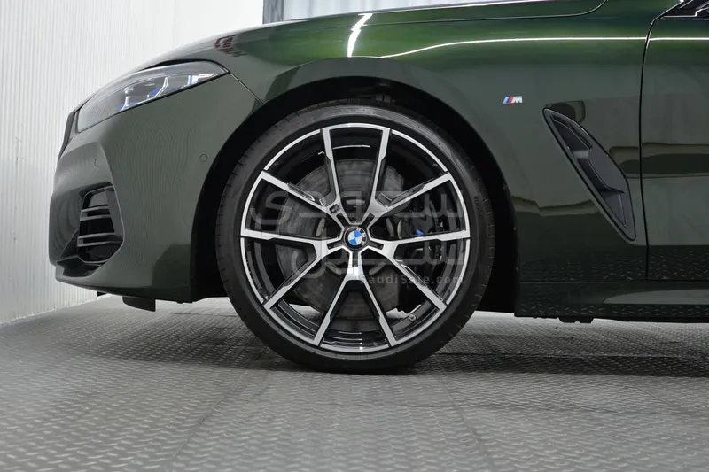 2024 بي ام دبليو الفئة الثامنة 840