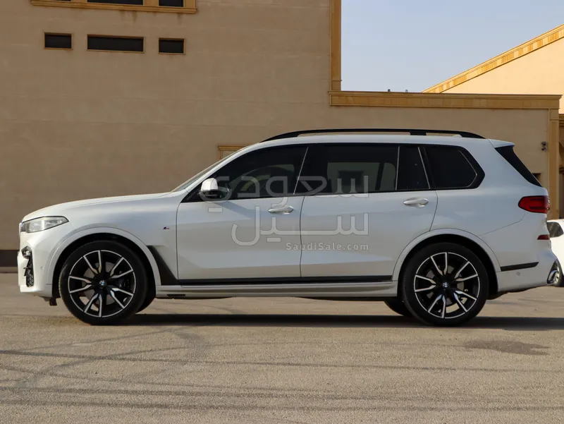 2020 BMW X Series 7 M kit