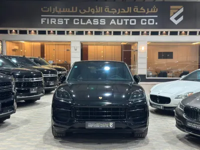 2025 Porsche Cayenne GTS