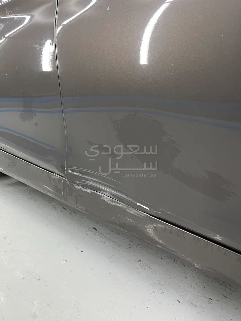 2013 بي ام دبليو الفئة الخامسة 520 أي