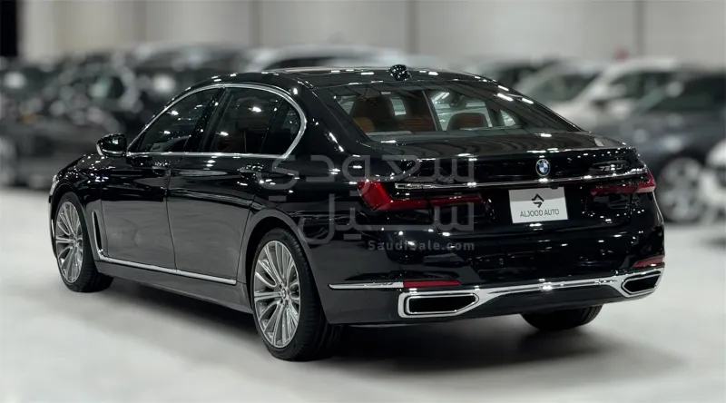 2022 BMW 7 Series 730Li