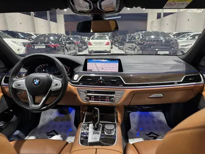 2022 BMW 7 Series 730Li