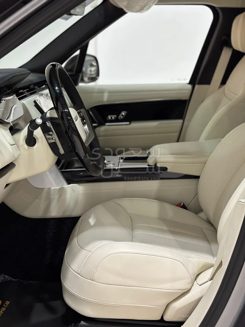 2025 Land Rover Range Rover Autobiography