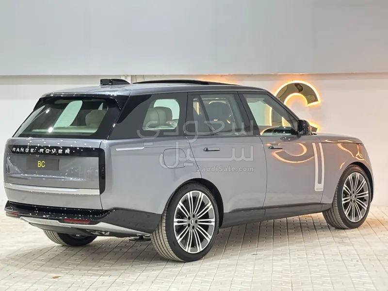 2025 Land Rover Range Rover Autobiography