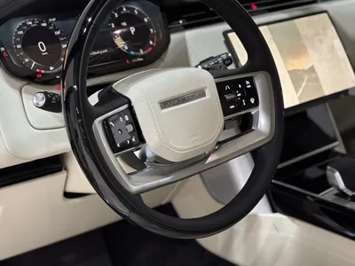 2025 Land Rover Range Rover Autobiography