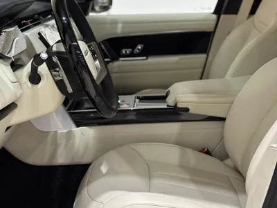 2025 Land Rover Range Rover Autobiography