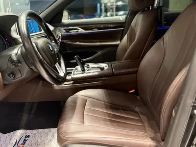 2018 بي ام دبليو الفئة السابعة 730 إل أي