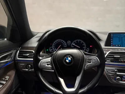 2018 بي ام دبليو الفئة السابعة 730 إل أي
