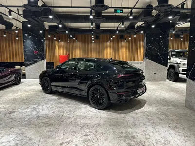 2025 Lamborghini URUS
