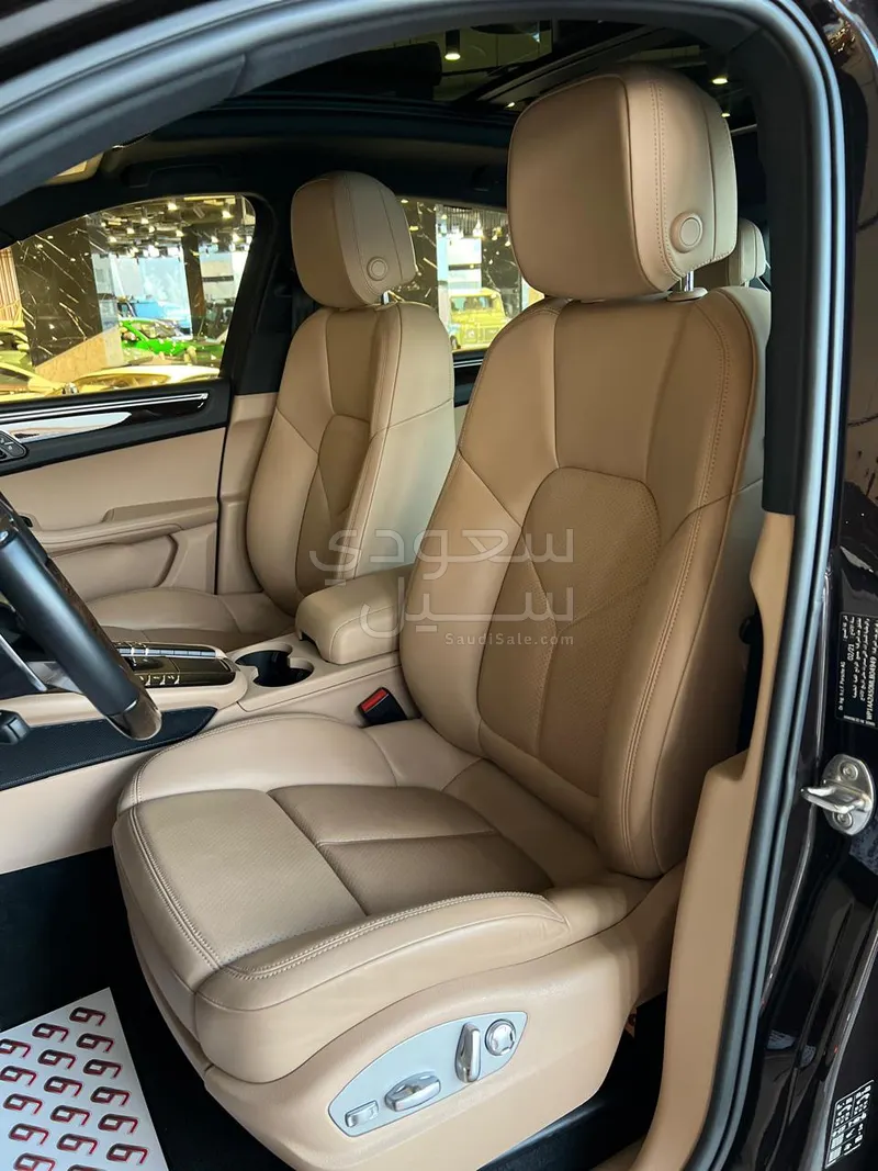 2021 Porsche Macan