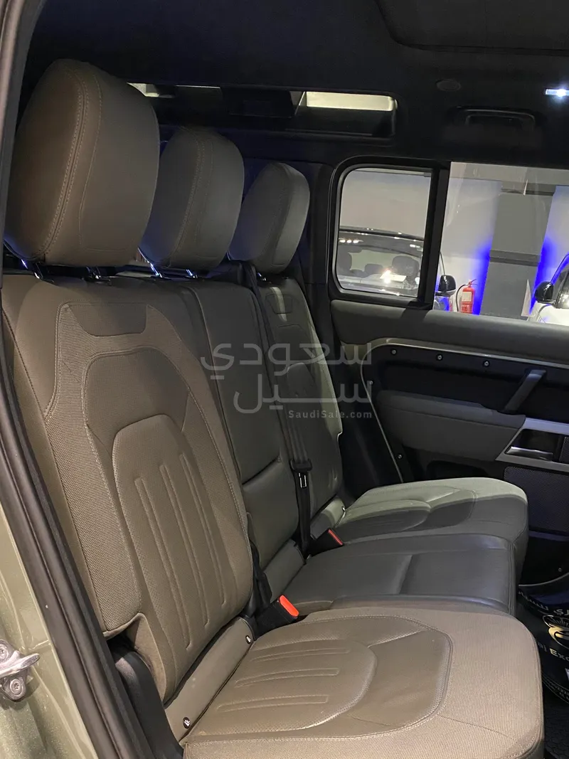 2021 Land Rover Defender 110