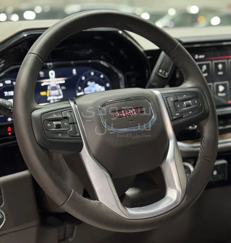 2025 GMC Sierra SLE