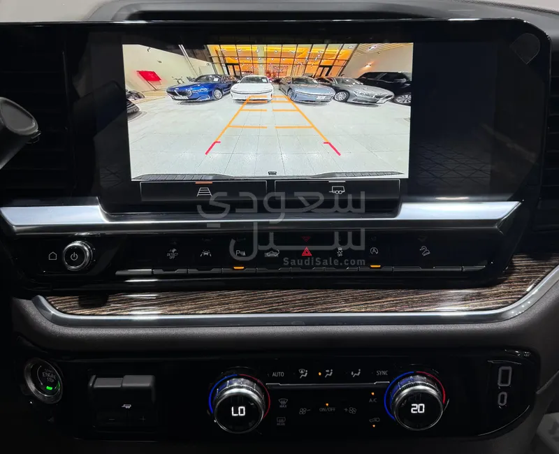 2025 GMC Sierra SLE