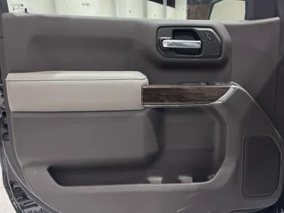 2025 GMC Sierra SLE