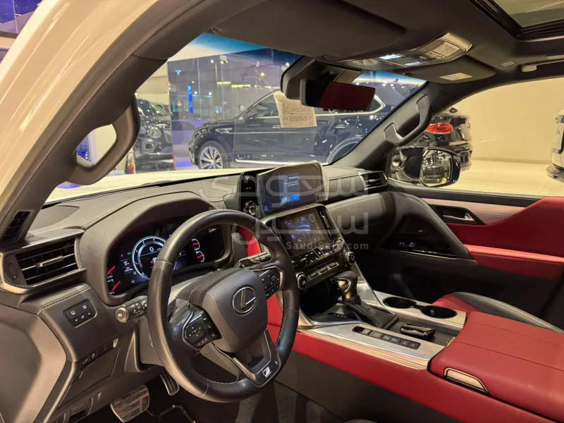 2024 Lexus LX 600 F