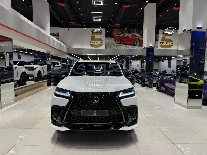 2024 Lexus LX 600 F