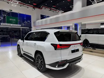 2024 Lexus LX 600 F