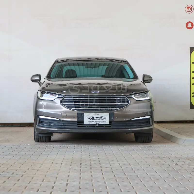 2020 Ford Taurus