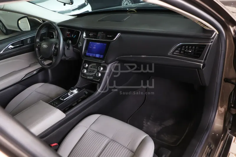 2020 Ford Taurus